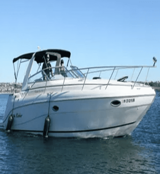 35′ Rinker Yacht