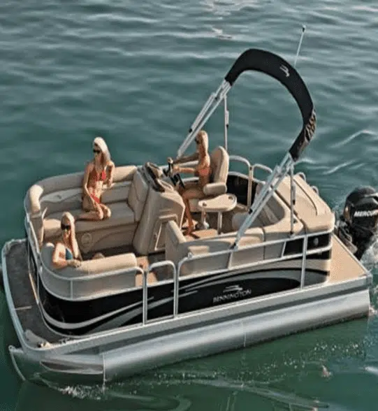 20′ Pontoon Boat